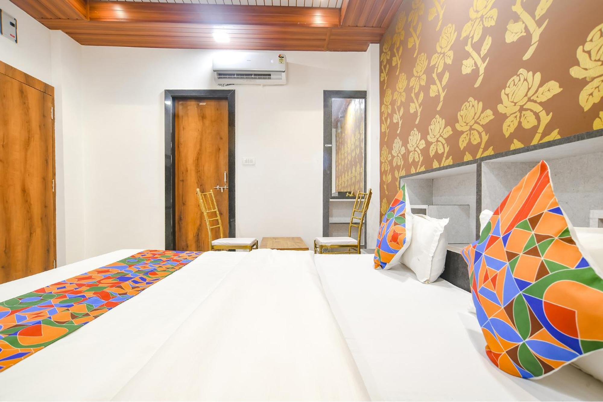 Fabhotel Dream Paradise Indore Exterior photo