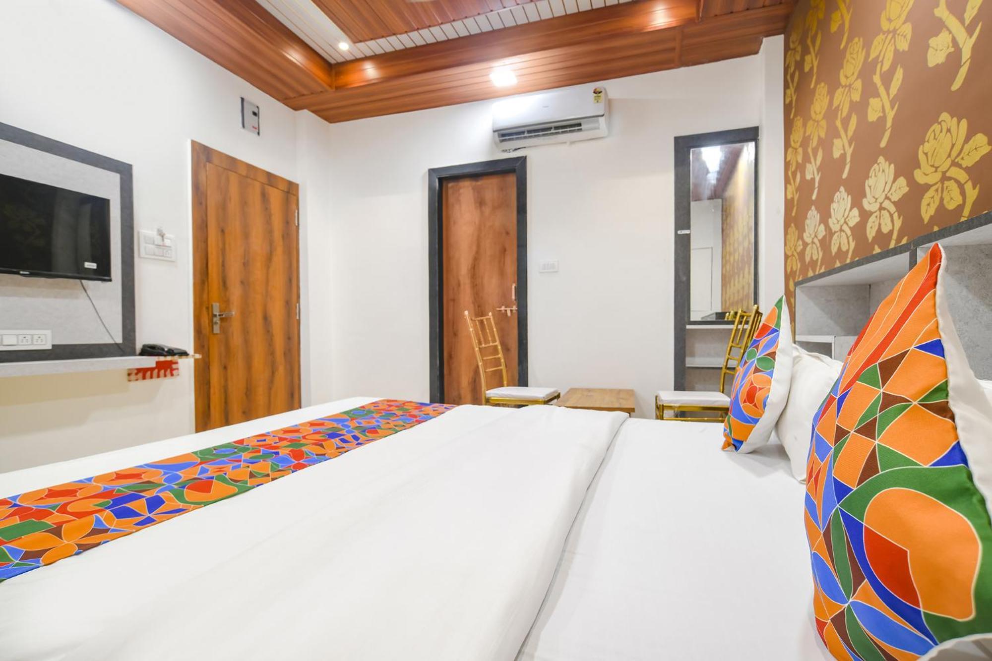 Fabhotel Dream Paradise Indore Exterior photo